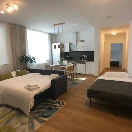 Am 24h Self-check-in, Free Parking, U-bahn 350m, Netflix Lägenhet Nürnberg