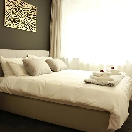 Apartment Am 24h Self-check-in, Free Parking, U-bahn 350m, Netflix *